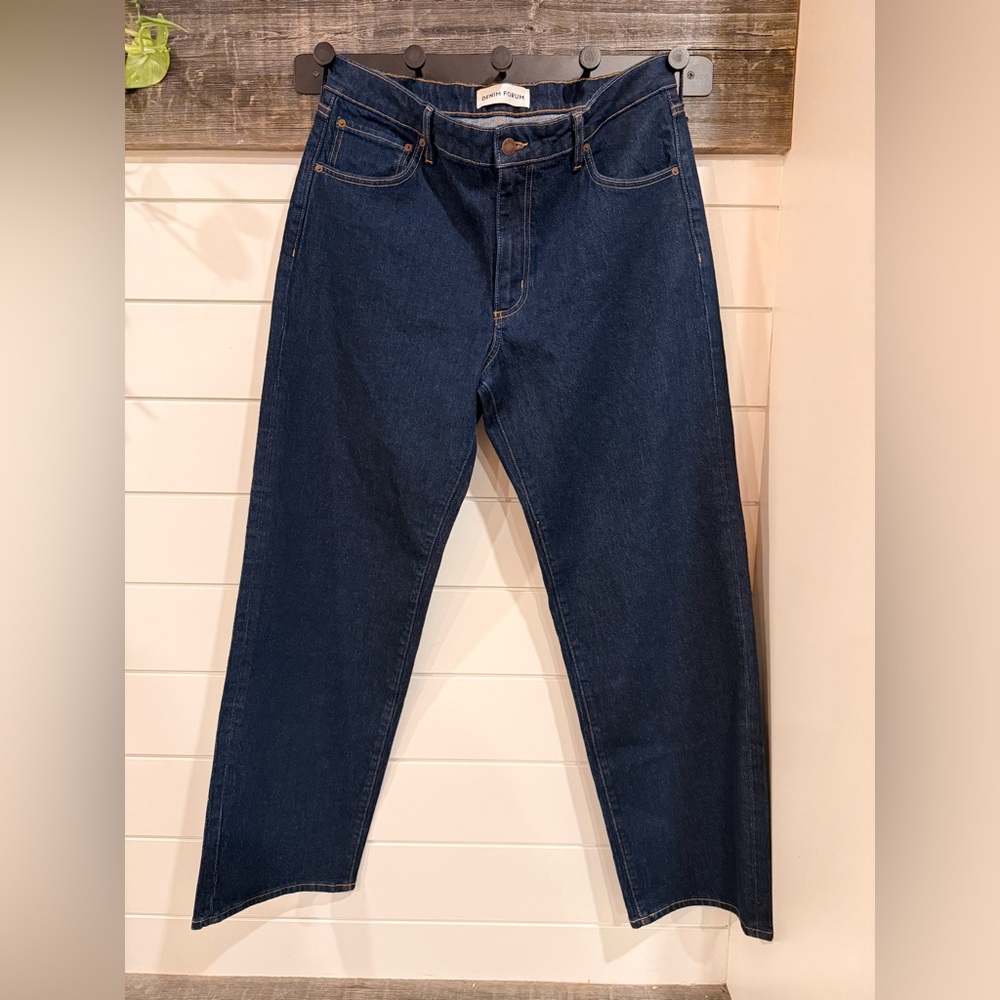 denim forum Salma low rise curve fit jeans